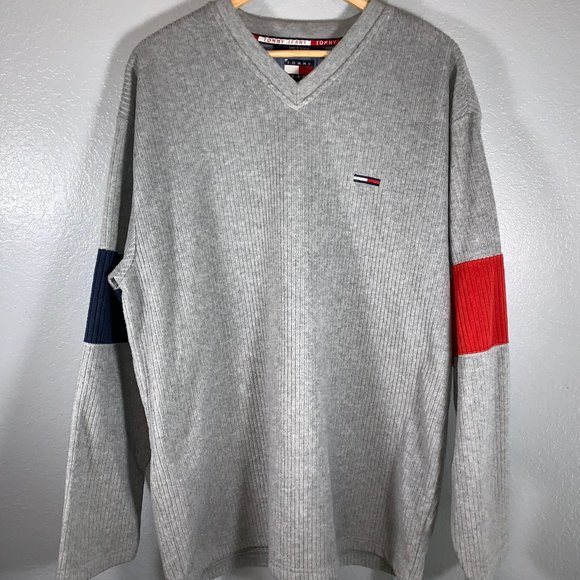 tommy jeans grey sweatshirt